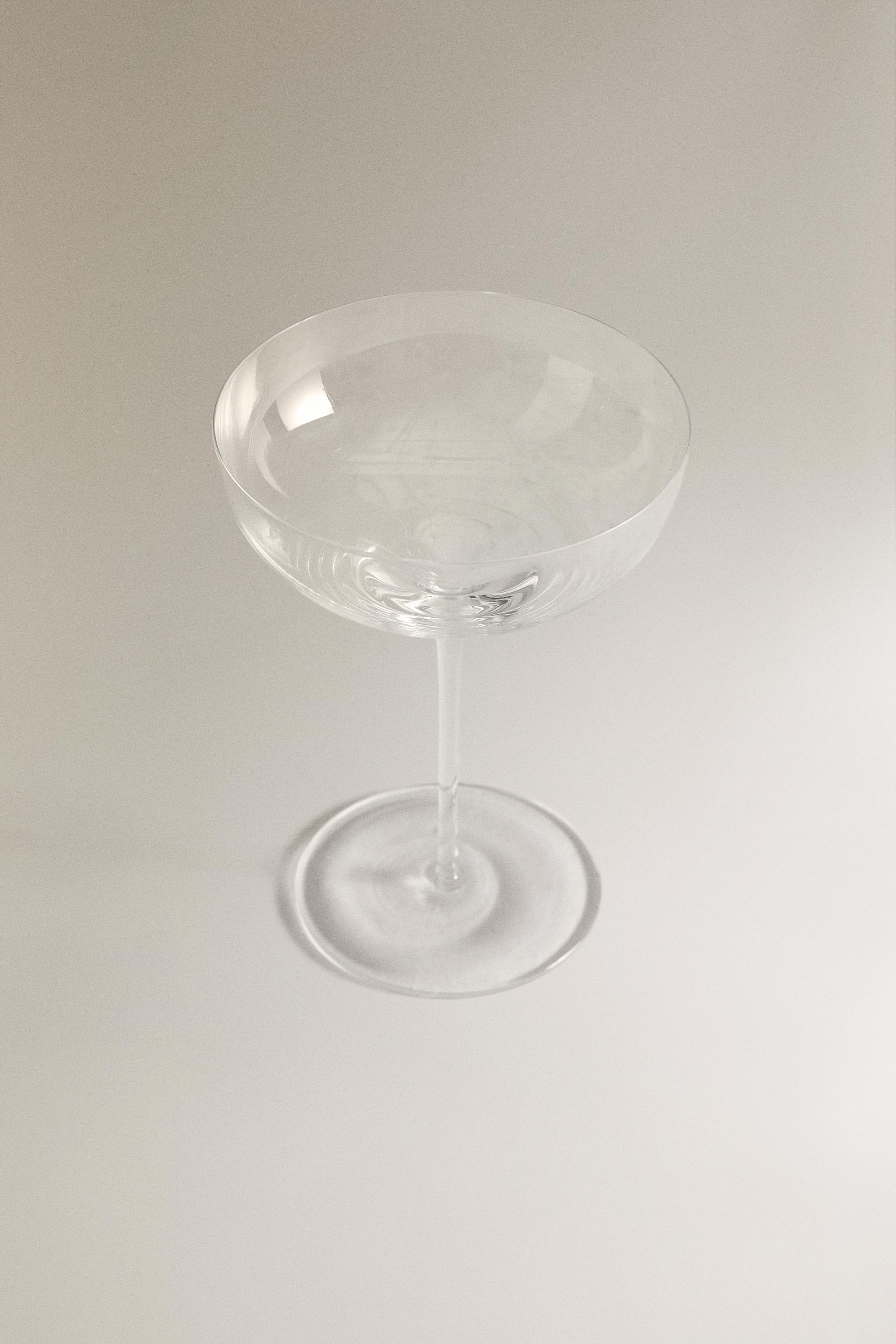 EXTRA LIGHTWEIGHT SPARKLING WINE FLUTE